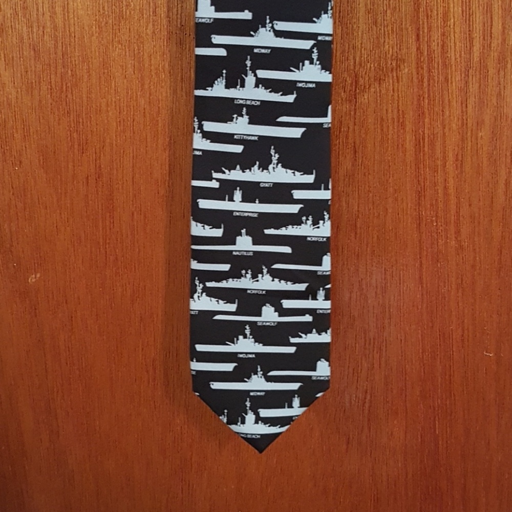 Novelty Tie US Navy Ships NWOT